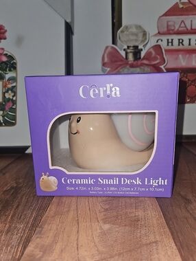 Ceramic Snail Desk Light - Pink and Cream